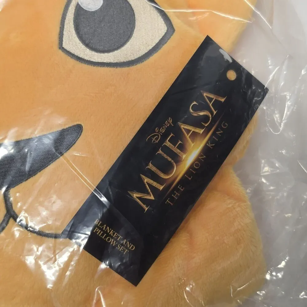 Disney Mufasa The Lion King Blanket & Pillow Set Cinema Exclusive New NWT